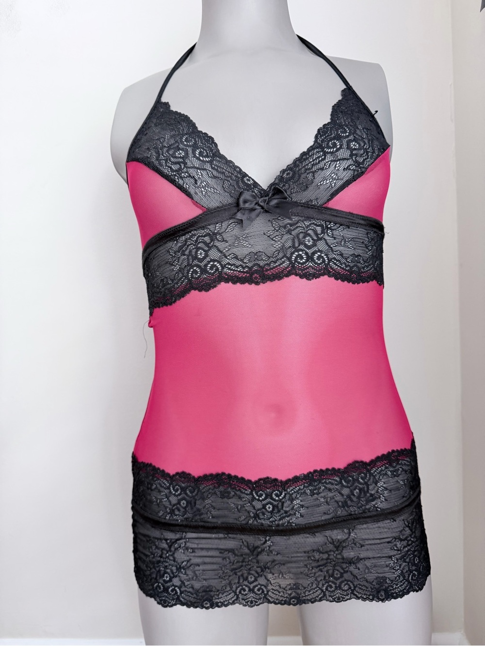 Fredericks of Hollywood red black lace Halter neck top cami Y2K whimsical S